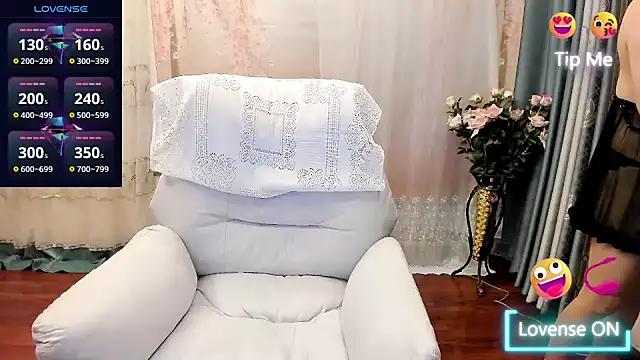 Pennyee online show from September 2025 12:52:02 PM