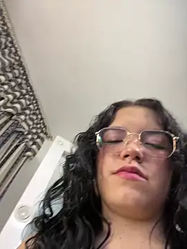 angela cortes  online show from March 2025 03:13:02 AM