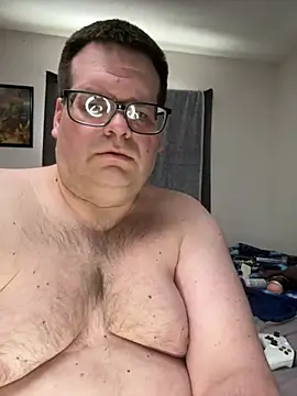 treatbobnicer online show from February 2026 04:01:01 PM