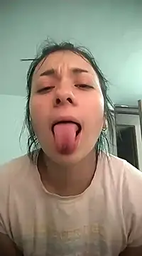 Avi Thomsonn online show from December 2024 08:15:01 PM