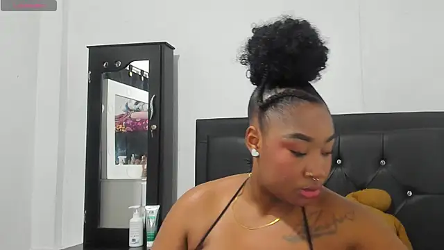 Natassha brown1 online show from October 2025 01:06:01 AM