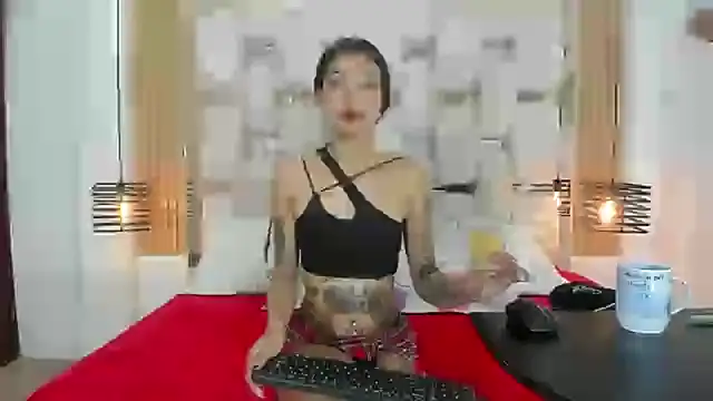 KathaleiaRoss online show from February 2025 05:05:01 AM