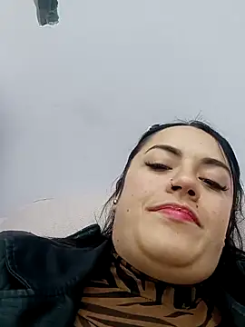 Snapshot of Lesly_10- chatting on December 2024 08:18:02 PM Lesly 10- online show from December 2024 08:18:02 PM