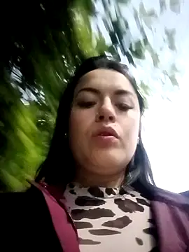 Snapshot of Lesly_10- chatting on January 2025 11:12:01 PM Lesly 10- online show from January 2025 11:12:01 PM