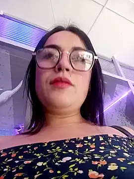Snapshot of Lesly_10- chatting on March 2025 09:59:01 PM Lesly 10- online show from March 2025 09:59:01 PM