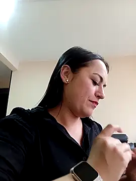 Snapshot of Lesly_10- chatting on March 2025 10:45:02 PM Lesly 10- online show from March 2025 10:45:02 PM