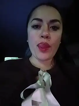 Lesly 10- online show from May 2026 02:07:01 AM