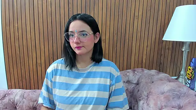 Snapshot of kae_styles chatting on January 2025 02:25:01 PM kae styles online show from January 2025 02:25:01 PM