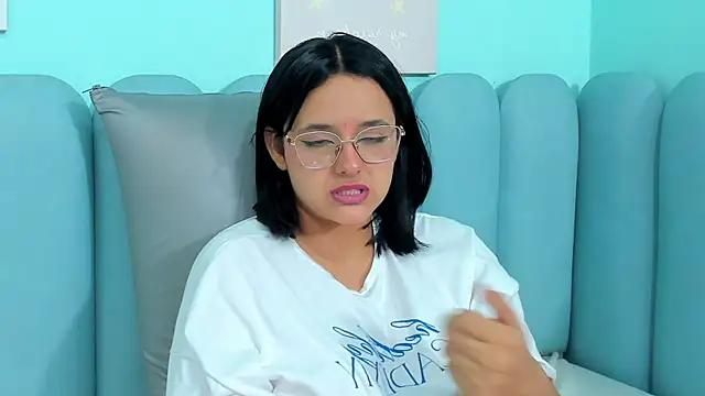 Snapshot of kae_styles chatting on January 2025 12:12:01 AM kae styles online show from January 2025 12:12:01 AM