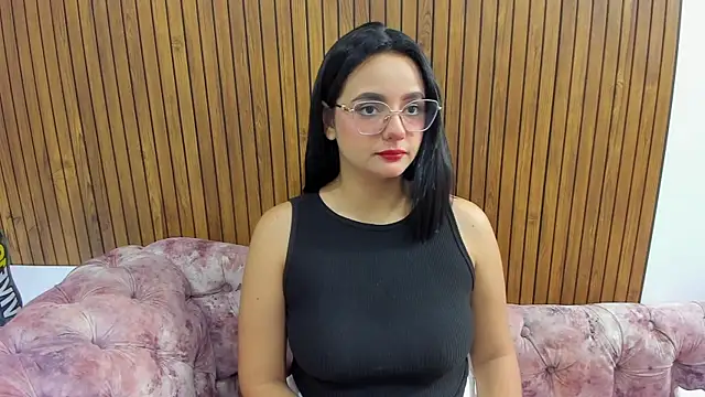 Snapshot of kae_styles chatting on January 2025 07:43:01 PM kae styles online show from January 2025 07:43:01 PM