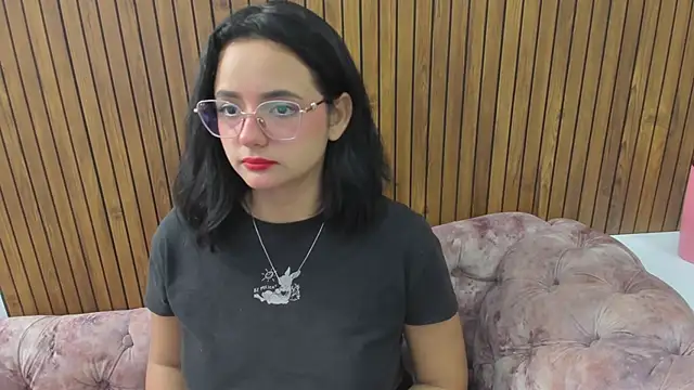 Snapshot of kae_styles chatting on February 2025 04:12:02 AM kae styles online show from February 2025 04:12:02 AM