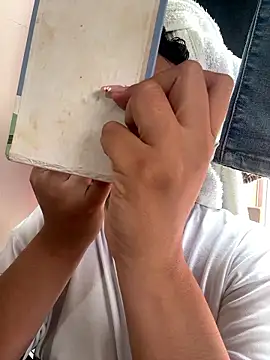 kae styles online show from January 2026 04:01:02 PM