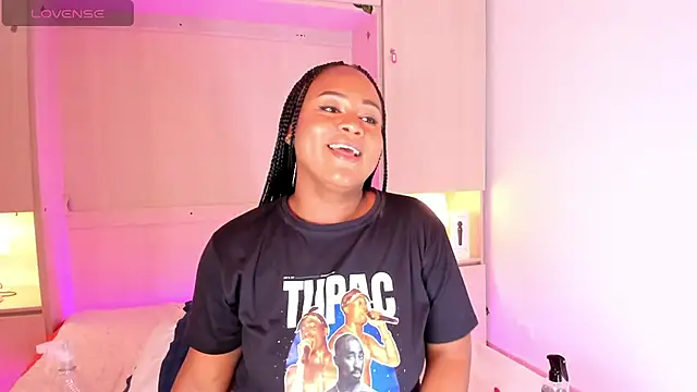 EmilyyStuart online show from February 2025 09:42:01 AM