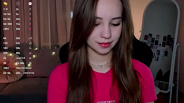 Alice loft online show from October 2025 02:23:02 AM