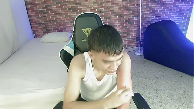 Snapshot of zacariasss_ chatting on September 2025 04:12:02 AM zacariasss online show from September 2025 04:12:02 AM