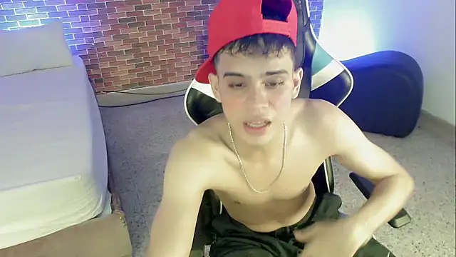 Snapshot of zacariasss_ chatting on September 2025 04:07:01 PM zacariasss online show from September 2025 04:07:01 PM