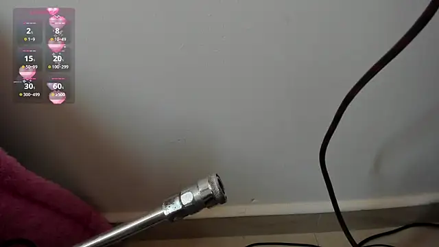 Elii ross online show from November 2025 07:03:02 PM