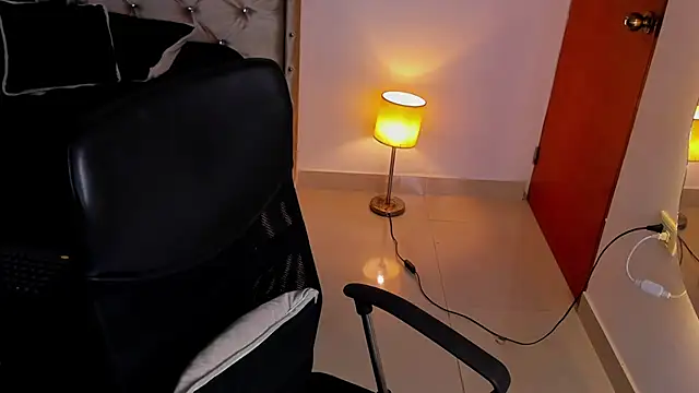 Andrew wolf7 online show from November 2025 03:06:02 AM