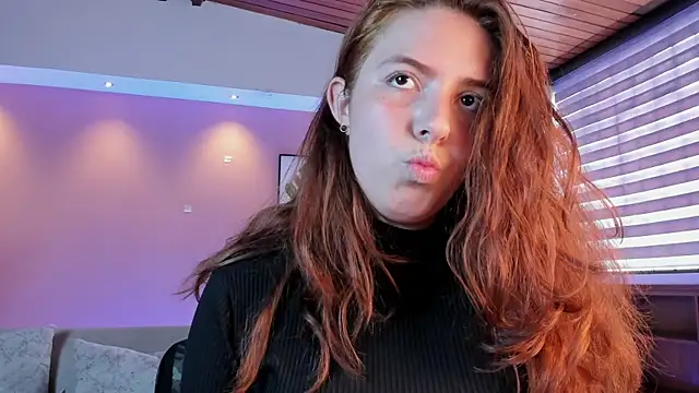 Snapshot of Lyssa_Muller chatting on March 2025 06:34:02 PM Lyssa Muller online show from March 2025 06:34:02 PM