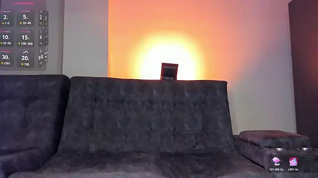 emmadiaz1 online show from May 2026 01:54:01 AM