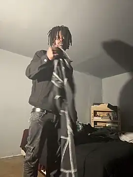 SluttyLyfe4L online show from April 2026 08:42:02 PM