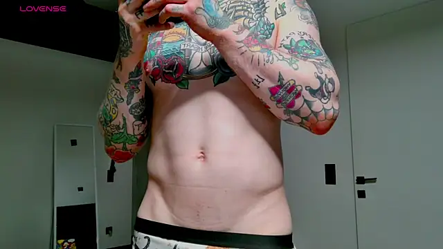 white King9999 online show from April 2026 02:18:01 AM