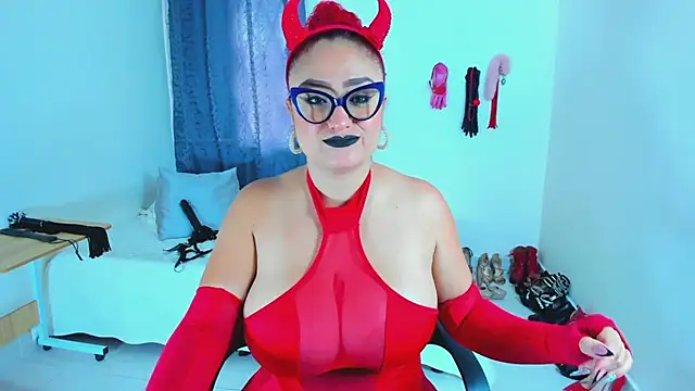 Snapshot of nayan_fire69 chatting on February 2025 06:32:02 PM nayan fire69 online show from February 2025 06:32:02 PM