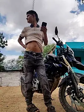 Valentinacuc online show from November 2025 02:39:01 PM