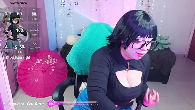 Snapshot of MilkyXSakura chatting on October 2025 12:43:02 AM MilkyXSakura online show from October 2025 12:43:02 AM