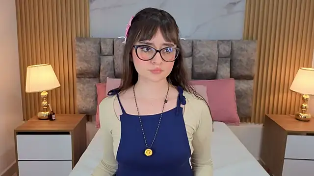 Khalifa fletcher online show from April 2026 09:52:01 PM