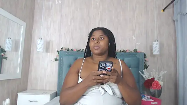 Snapshot of Alexa_roussee chatting on February 2025 07:41:02 PM Alexa roussee online show from February 2025 07:41:02 PM