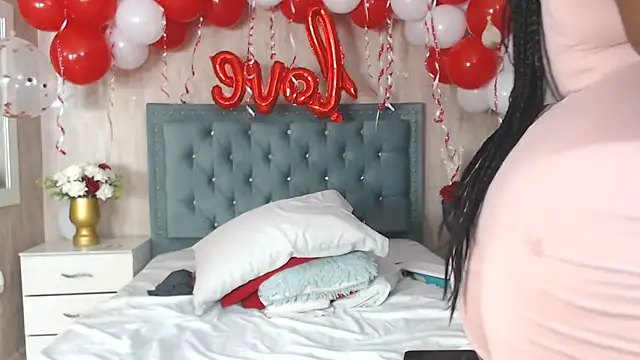Snapshot of Alexa_roussee chatting on February 2025 04:58:01 AM Alexa roussee online show from February 2025 04:58:01 AM