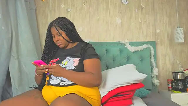 Alexa roussee online show from January 2026 01:02:02 PM