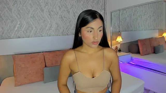 AishaPeyton online show from March 2025 03:07:01 PM