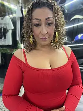 Snapshot of Katti_Barrera chatting on July 2026 09:51:01 PM Katti Barrera online show from July 2026 09:51:01 PM