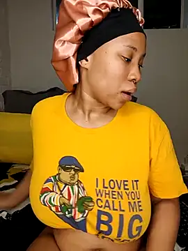 DrippinCaramelCutie online show from November 2025 12:35:01 AM