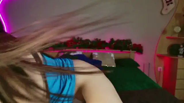 Snapshot of Alisha_Shy chatting on February 2025 01:23:01 AM Alisha Shy online show from February 2025 01:23:01 AM