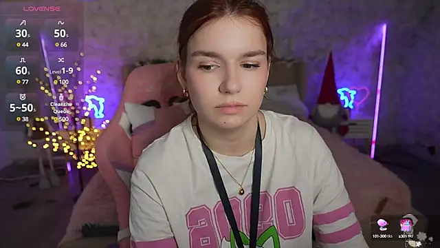 Snapshot of RedShinee chatting on January 2025 10:06:02 AM RedShinee online show from January 2025 10:06:02 AM