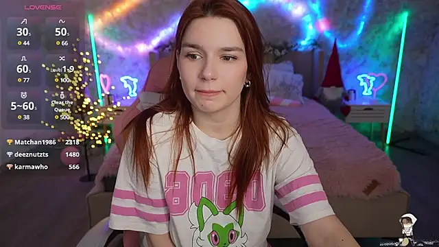 Snapshot of RedShinee chatting on January 2025 01:00:02 PM RedShinee online show from January 2025 01:00:02 PM