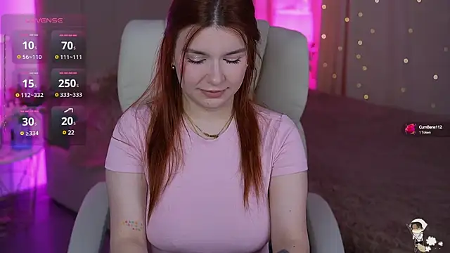 Snapshot of RedShinee chatting on February 2025 07:11:02 AM RedShinee online show from February 2025 07:11:02 AM