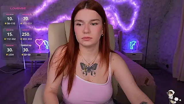 Snapshot of RedShinee chatting on March 2025 07:48:01 PM RedShinee online show from March 2025 07:48:01 PM