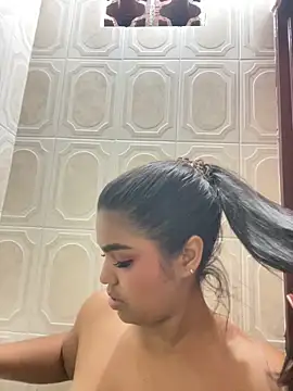 zoe roux21 online show from February 2026 02:59:01 PM