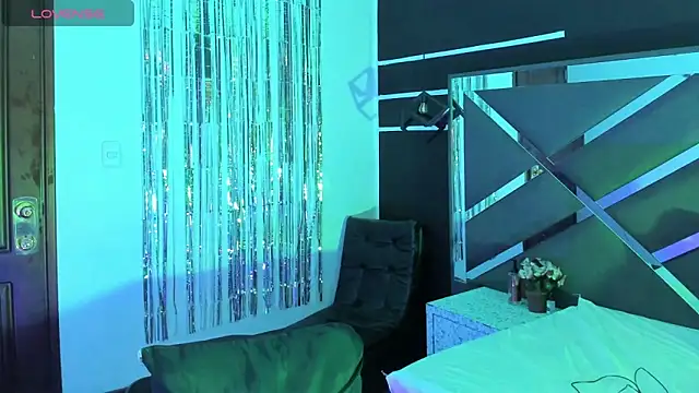 SexyNaf online show from October 2025 07:27:01 PM