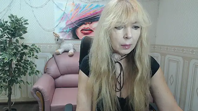 Snapshot of Anna_Diax chatting on January 2025 12:40:02 PM Anna Diax online show from January 2025 12:40:02 PM