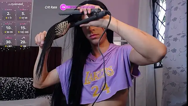 Snapshot of LiahGrey7 chatting on December 2024 01:10:02 PM LiahGrey7 online show from December 2024 01:10:02 PM