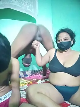 Group Of Lust online show from May 2026 03:28:01 PM