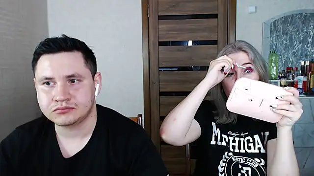 Kristy-Max online show from February 2025 01:24:01 AM