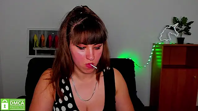 Amali Ivanna smit online show from March 2025 12:35:02 PM