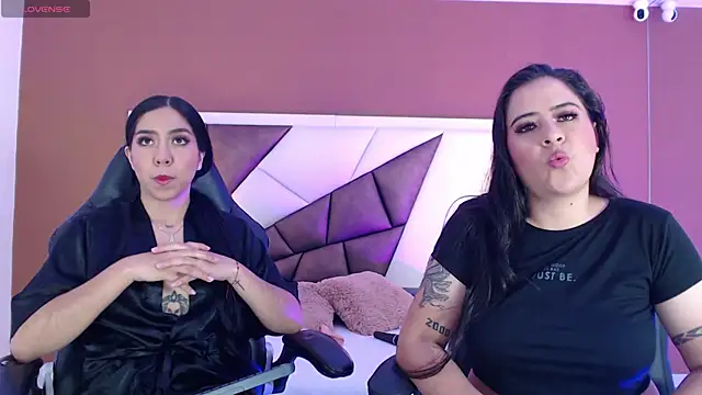 KarolandMichel online show from December 2024 11:39:02 AM