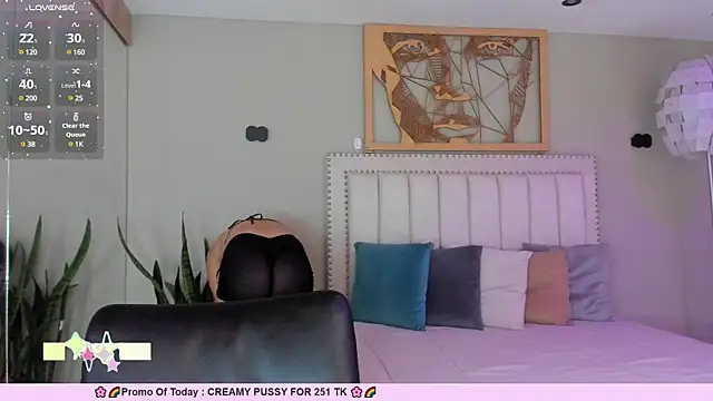  EmilyJireh  online show from February 2025 07:30:02 PM